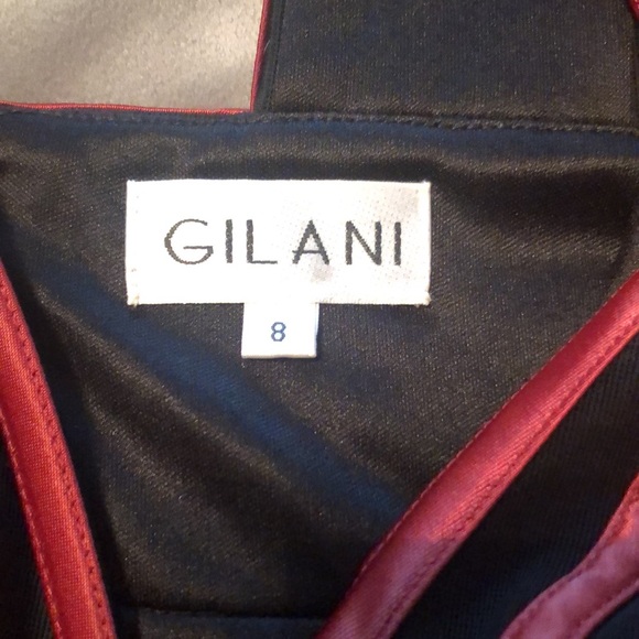 Size 8 sleeveless top. Great for Holiday Parties. Black and Rust - Picture 5 of 5